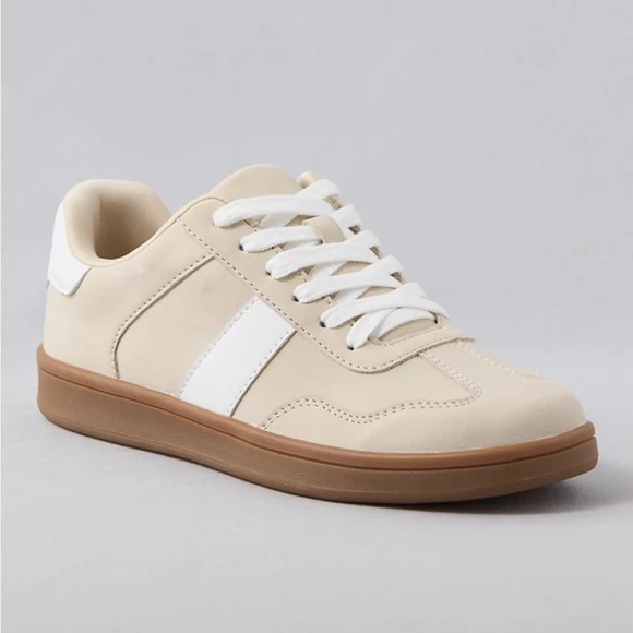 American Eagle Outfitters Shoes - AMERICAN EAGLE AE Retro Casual Sneaker NEW